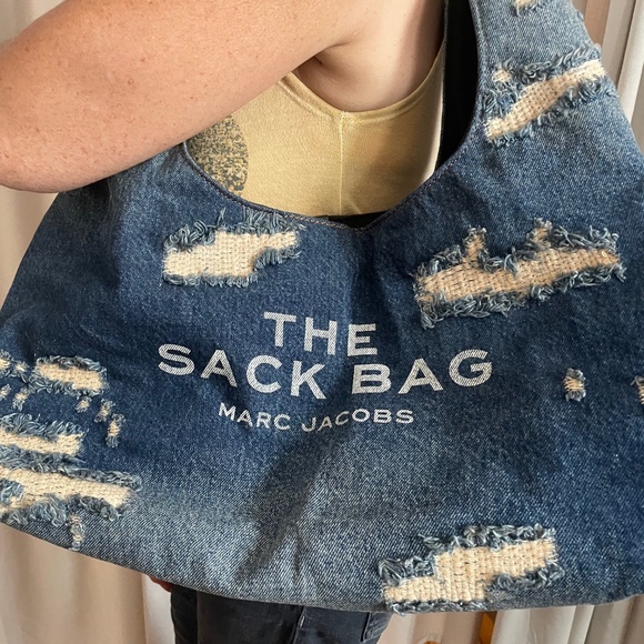 Marc Jacobs The Sack Bag in Distressed Denim New - Picture 1 of 6
